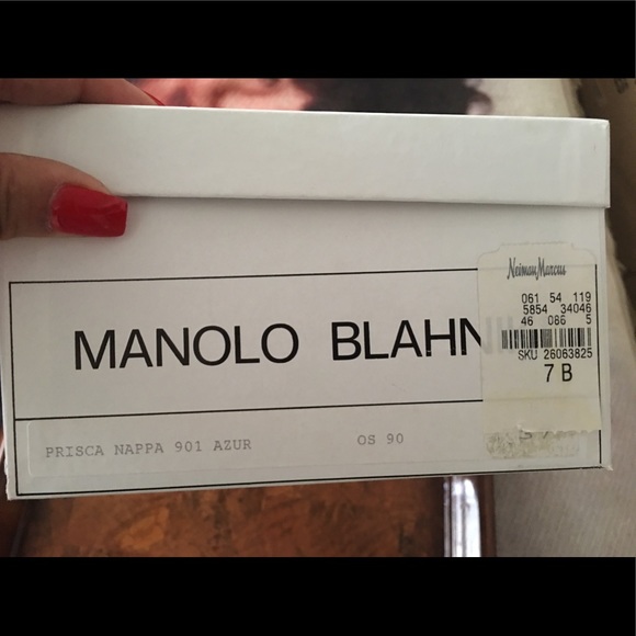 Manolo Blahnik size 7 - Picture 5 of 5
